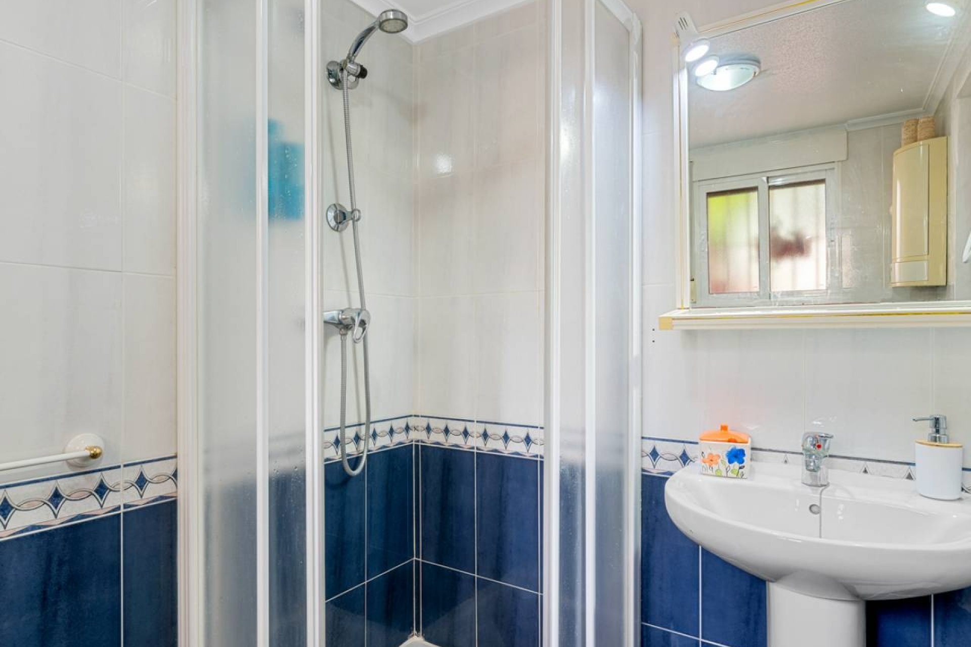 Herverkoop - Villa -
Benijofar