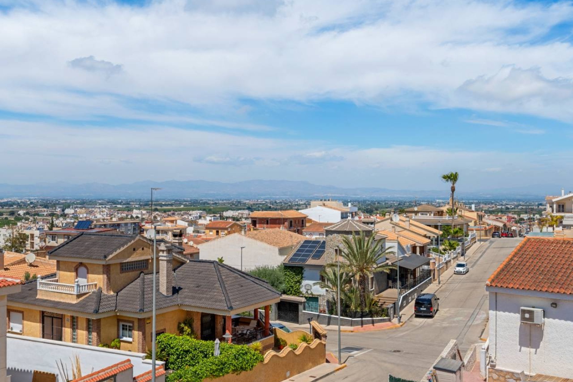 Herverkoop - Villa -
Benijofar