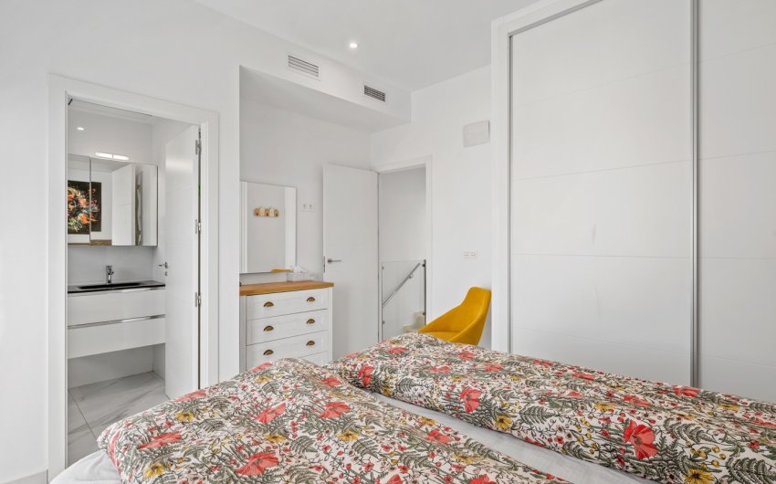 Herverkoop - Villa -
Benijofar