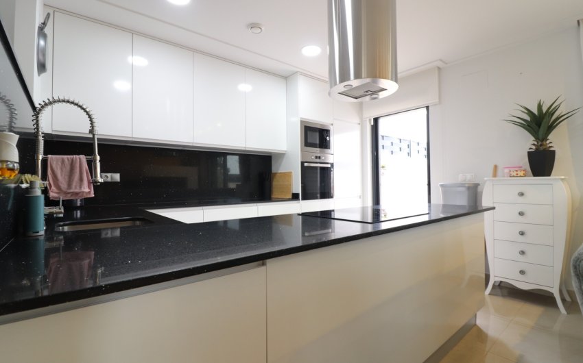 Herverkoop - Villa -
Benijofar