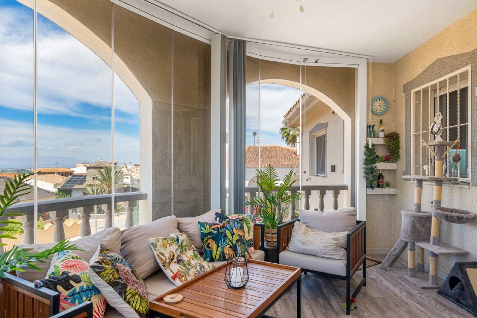 Herverkoop - Villa -
Benijofar