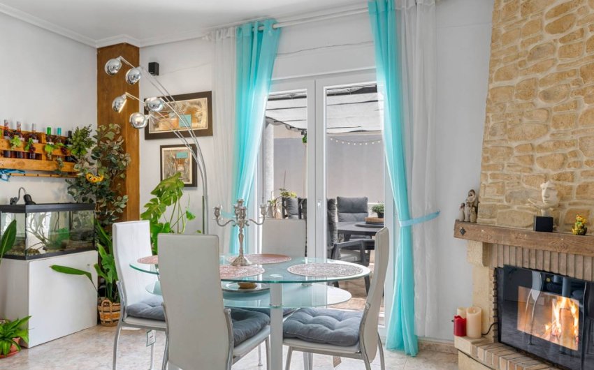 Herverkoop - Villa -
Benijofar