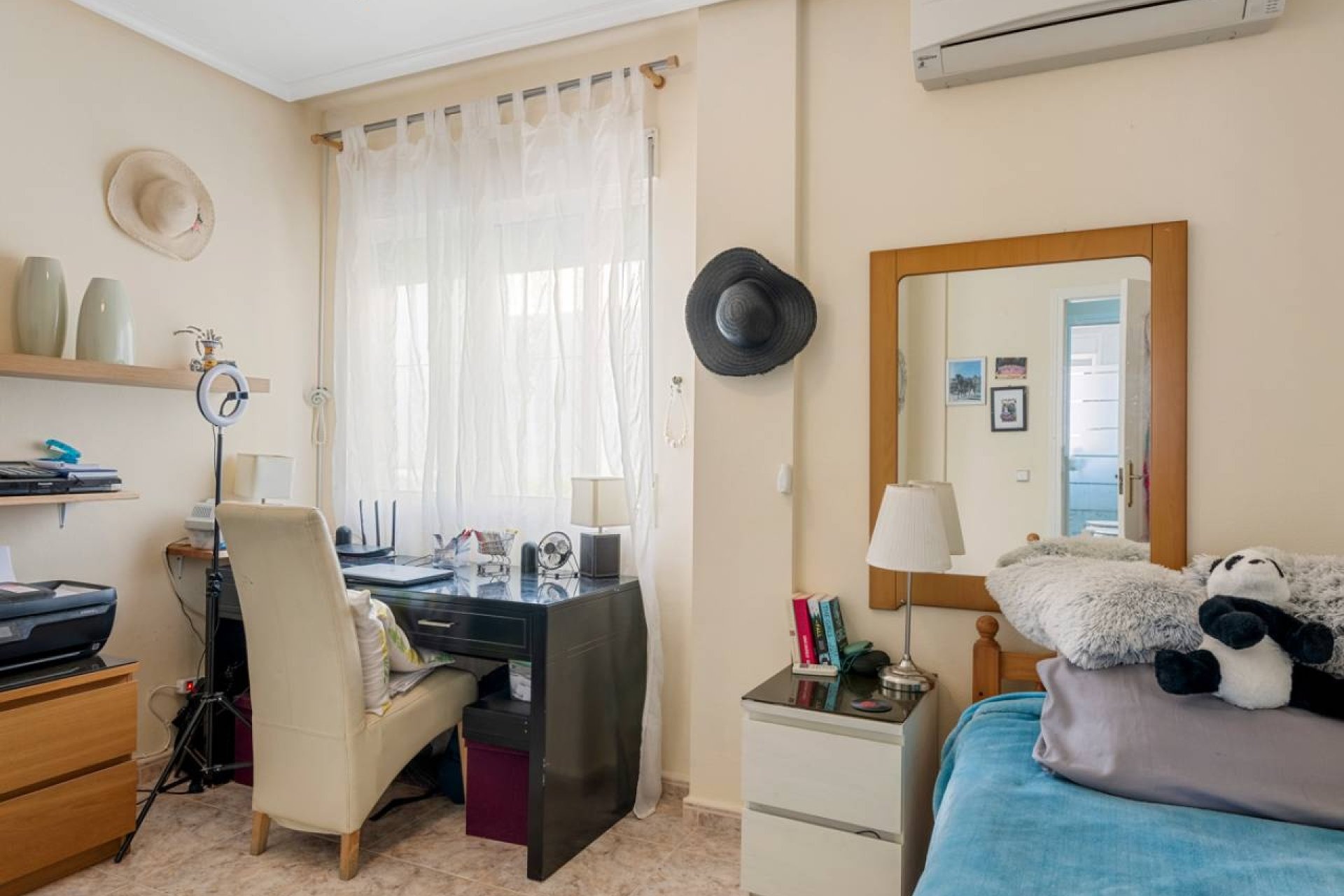 Herverkoop - Villa -
Benijofar