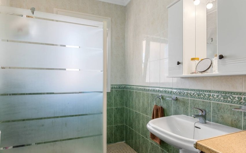 Herverkoop - Villa -
Benijofar