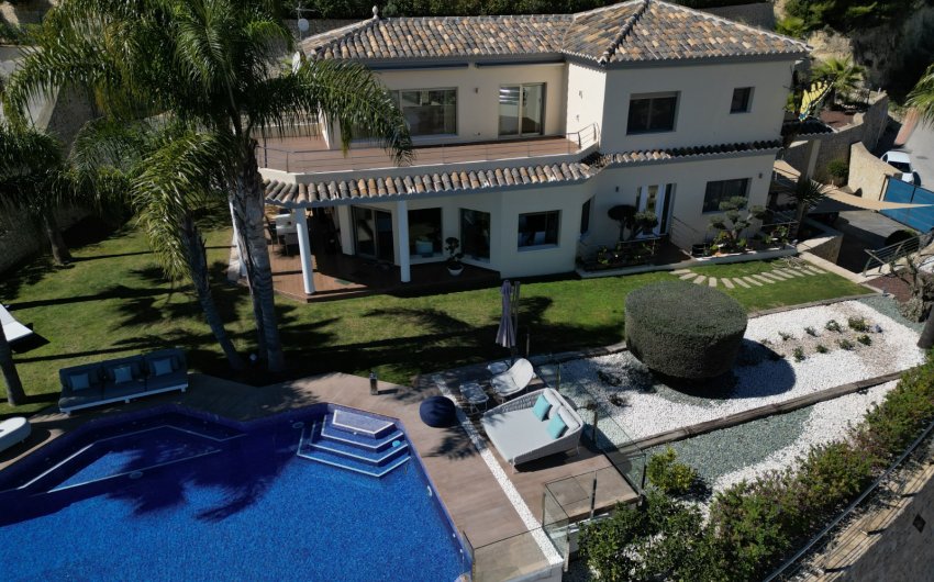 Herverkoop - Villa -
Benissa