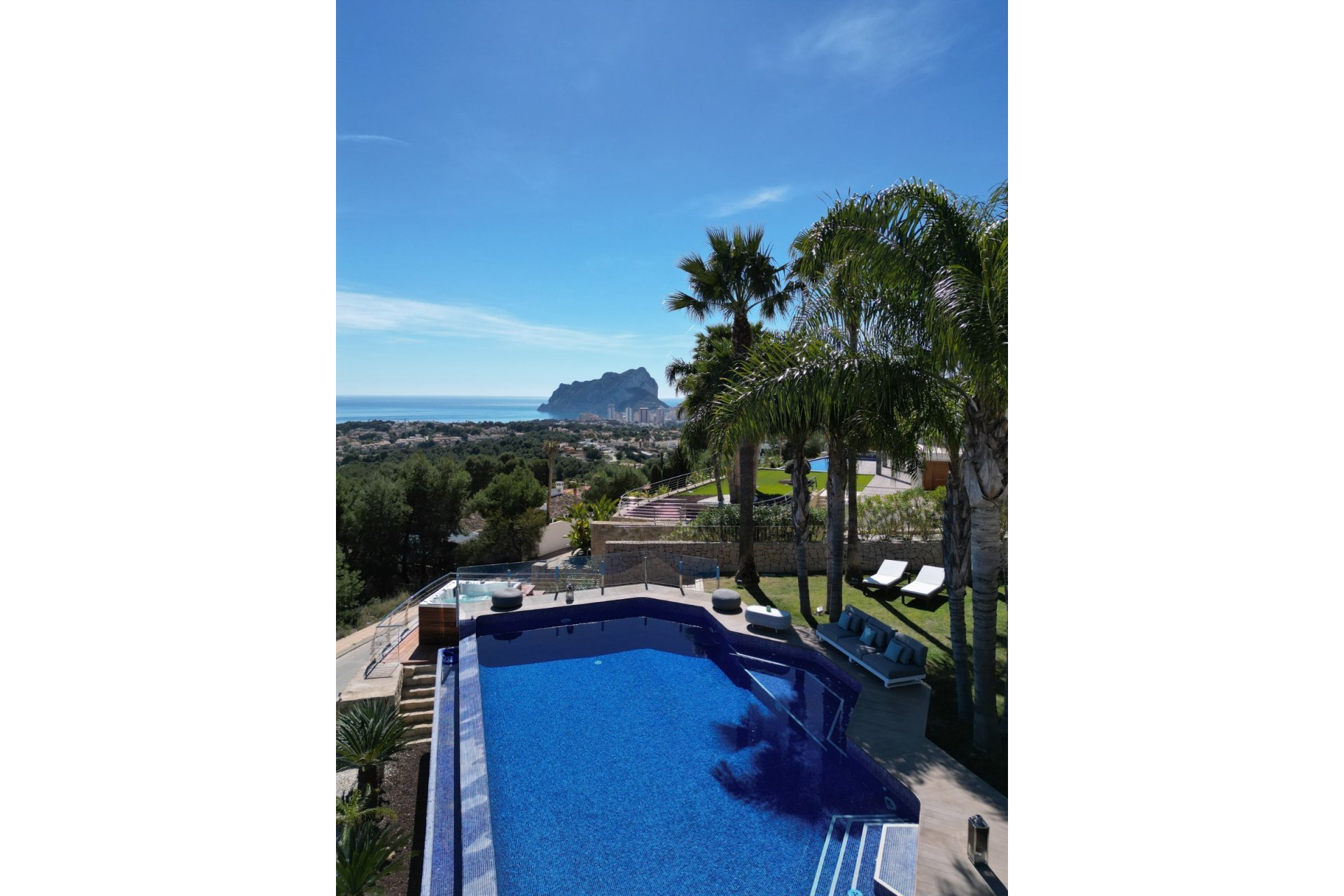 Herverkoop - Villa -
Benissa