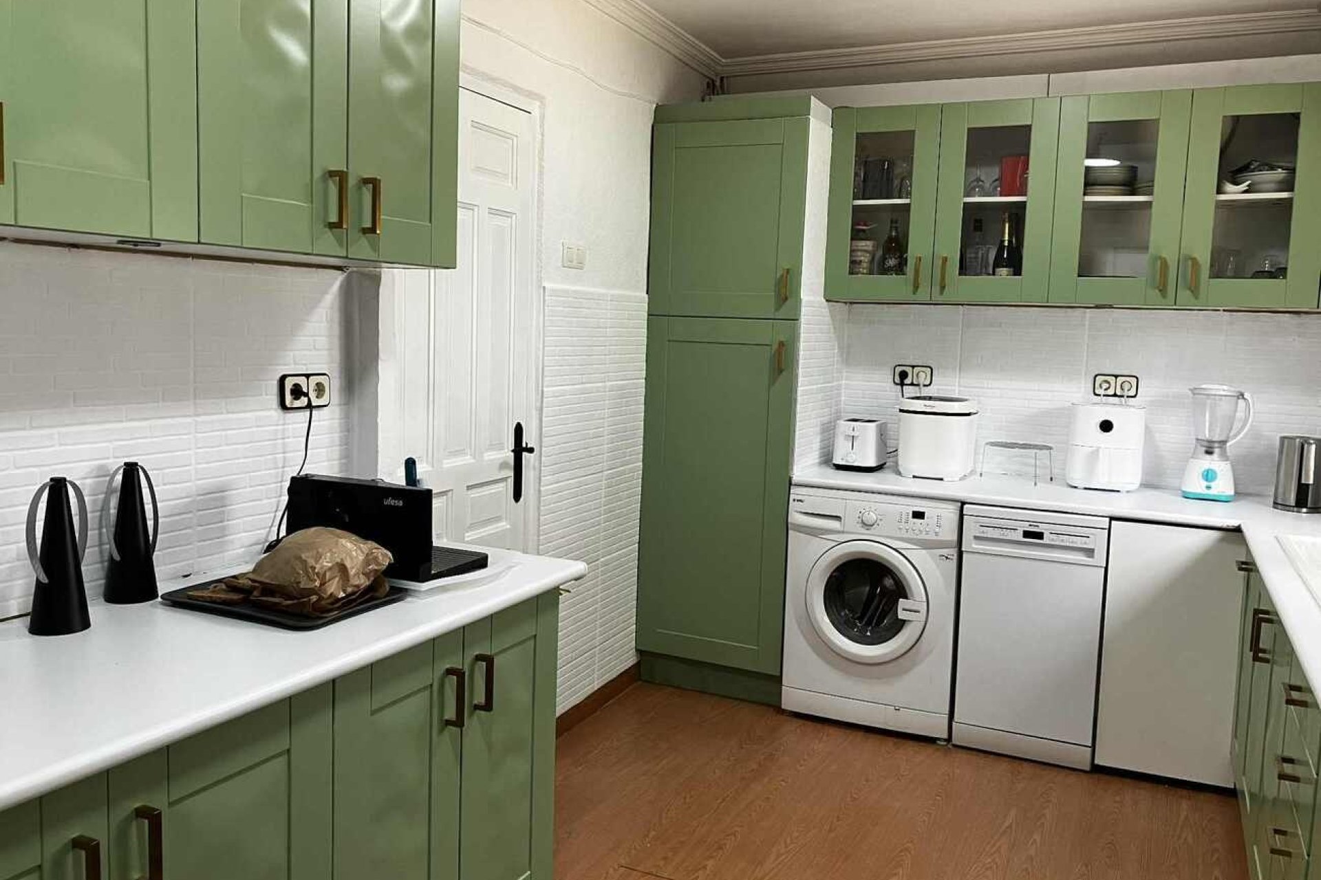 Herverkoop - Villa -
Biar - Costa Blanca