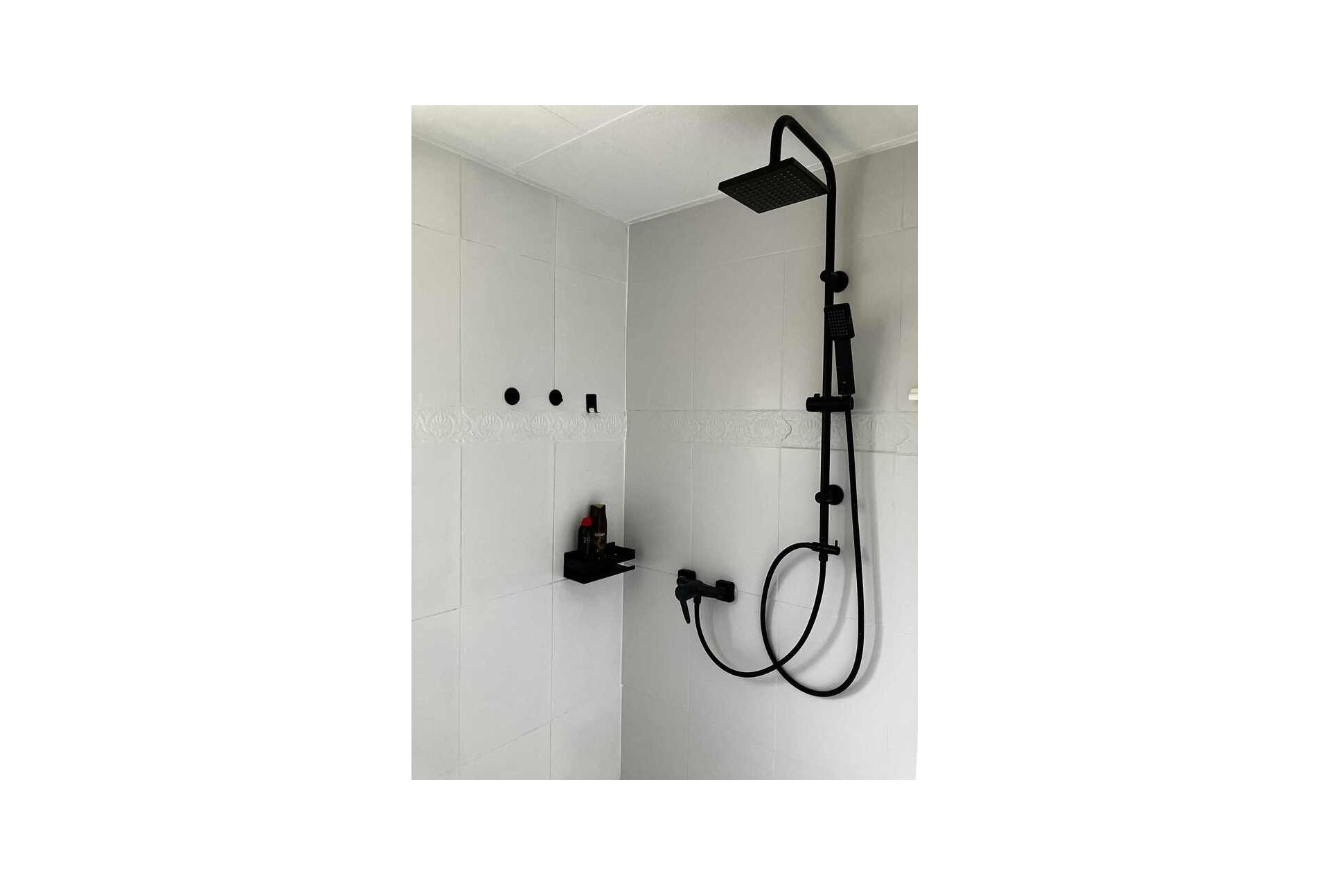 Herverkoop - Villa -
Biar - Costa Blanca