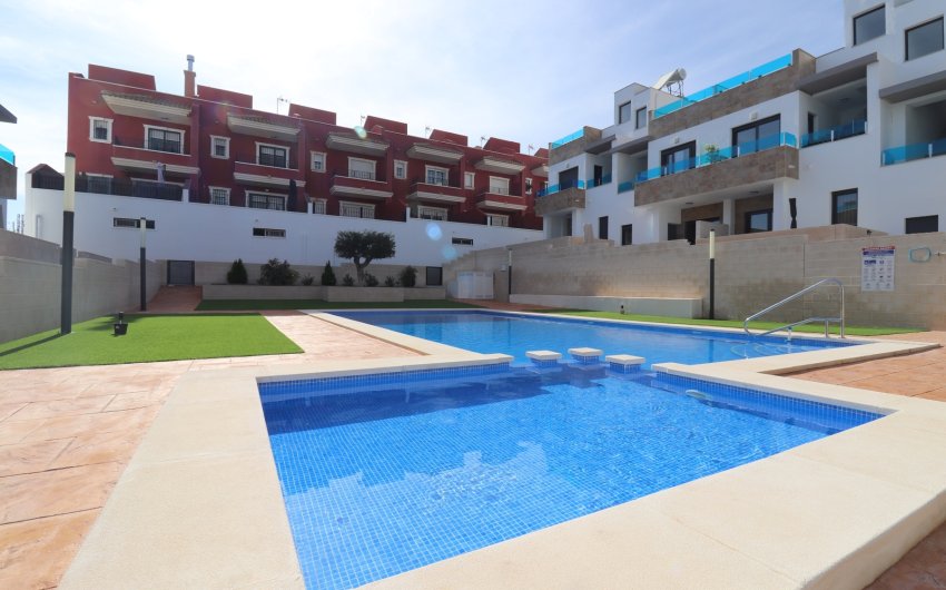 Herverkoop - Villa -
Bigastro