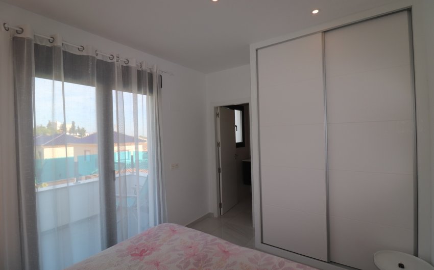 Herverkoop - Villa -
Bigastro