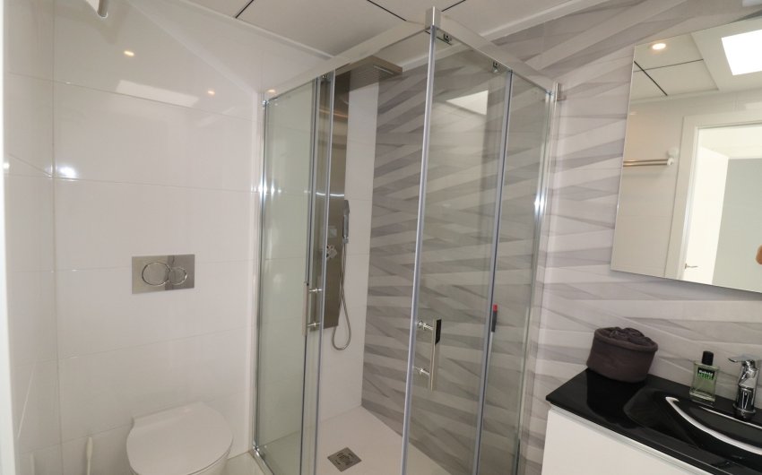 Herverkoop - Villa -
Bigastro