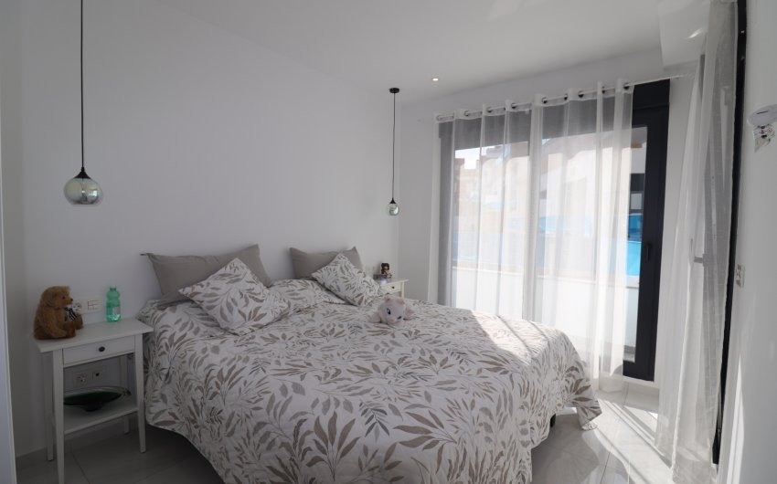 Herverkoop - Villa -
Bigastro