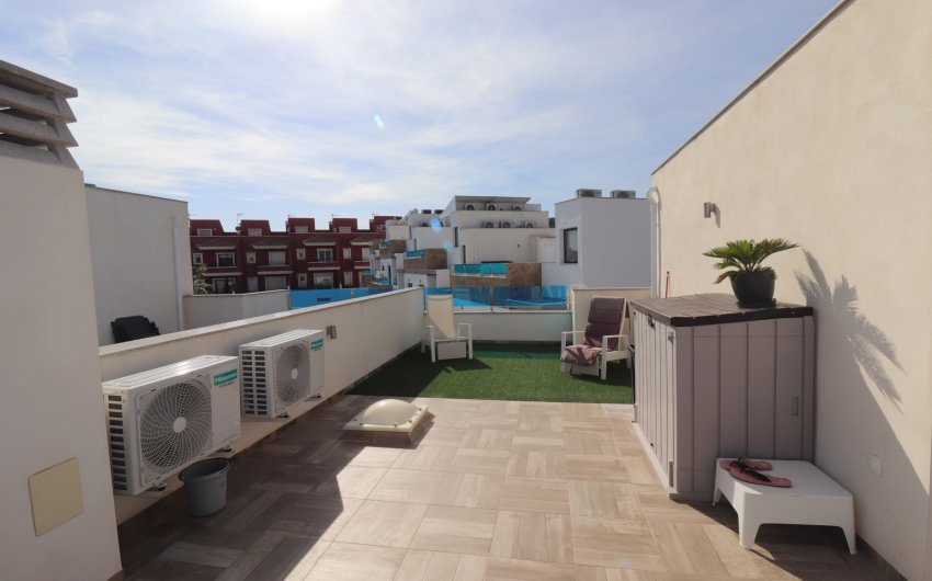 Herverkoop - Villa -
Bigastro