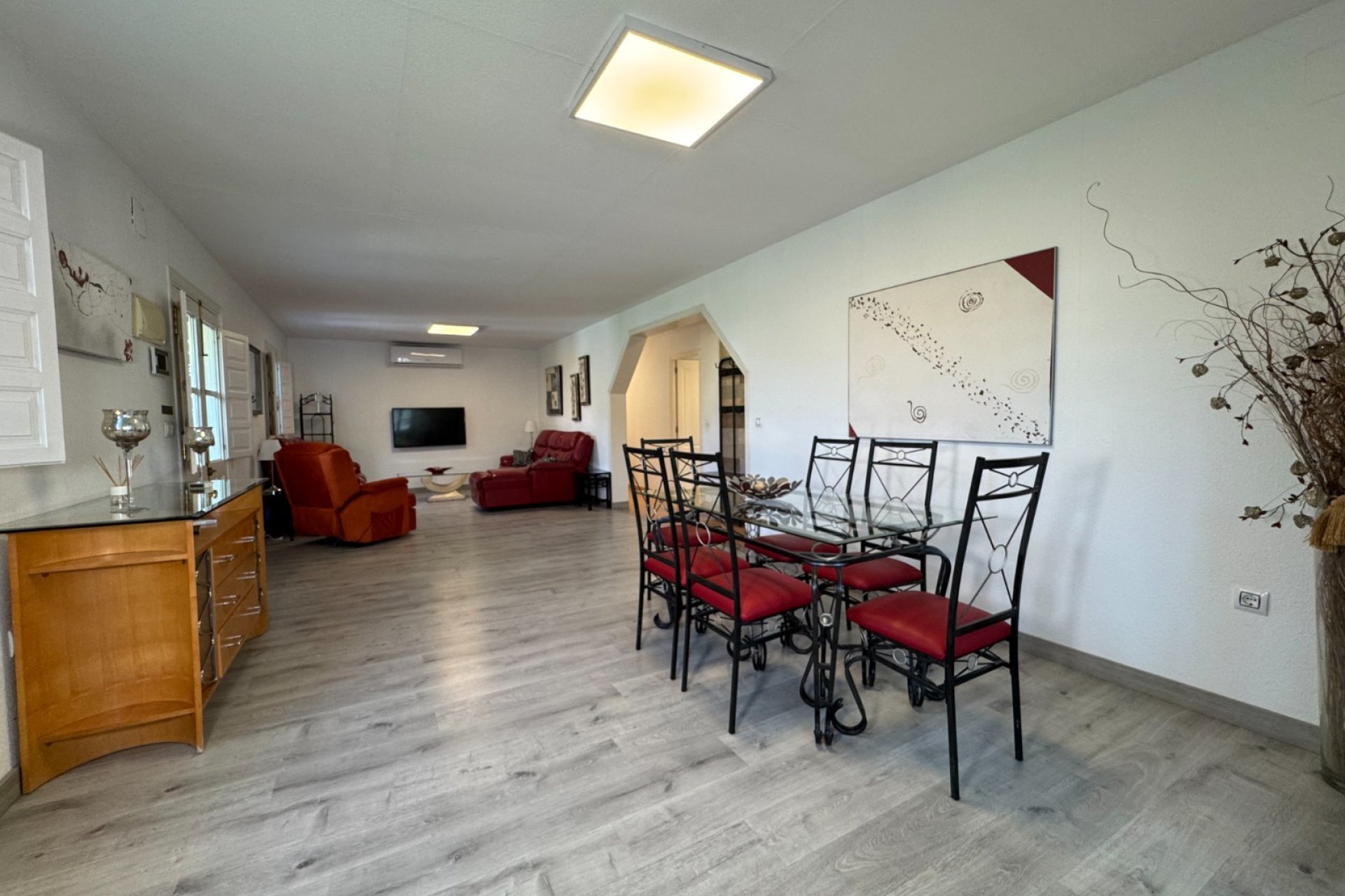 Herverkoop - Villa -
Blanca