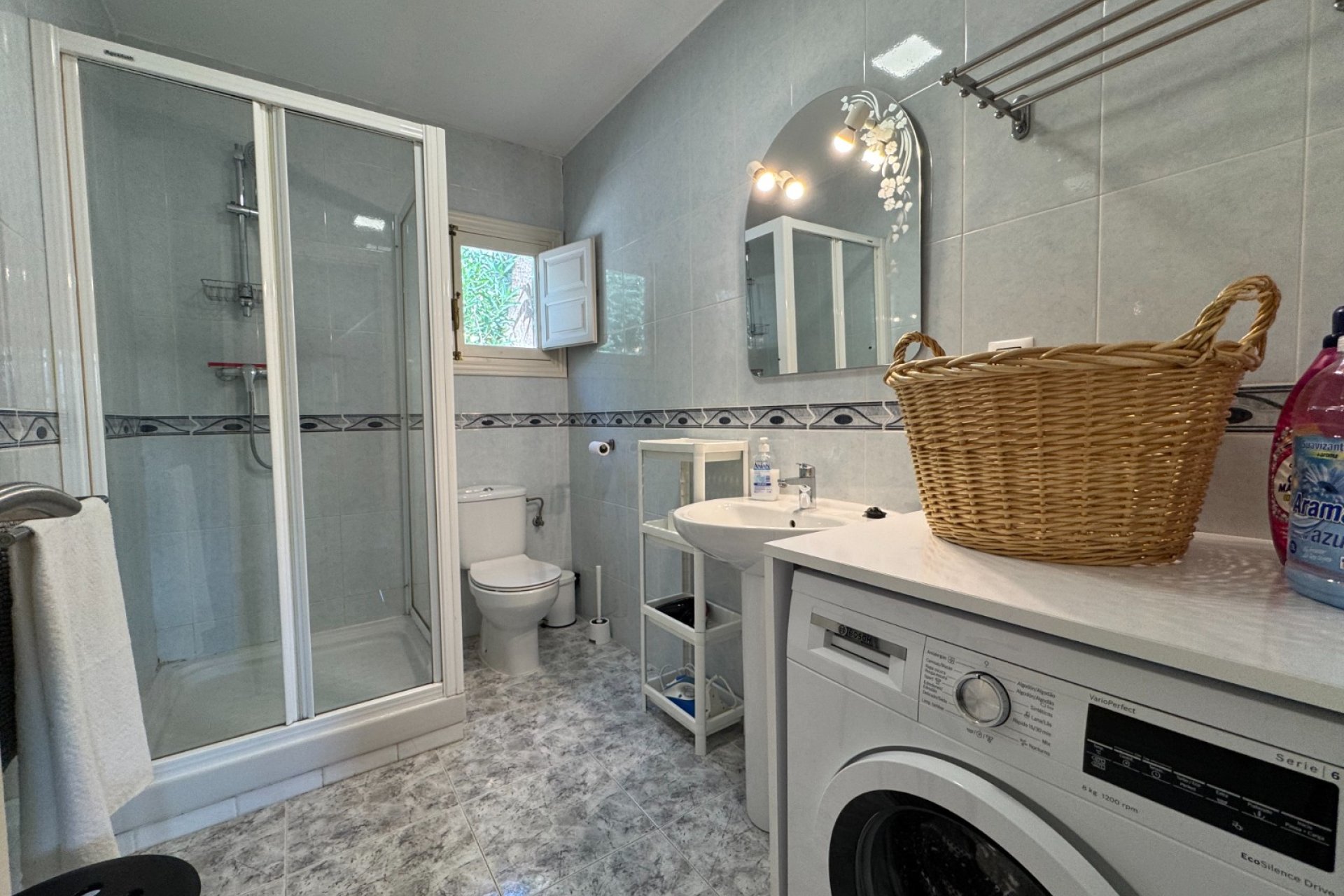 Herverkoop - Villa -
Blanca