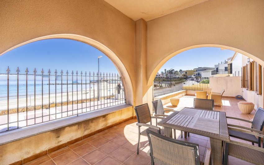 Herverkoop - Villa -
Cabo de Palos - Costa Calida