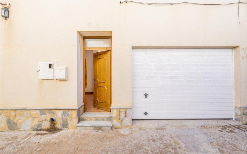 Herverkoop - Villa -
Cabo de Palos - Costa Calida