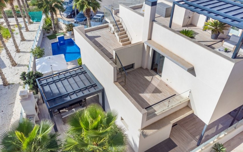 Herverkoop - Villa -
Cabo Roig - Costa Blanca