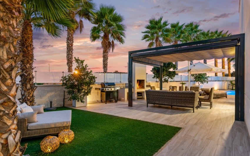 Herverkoop - Villa -
Cabo Roig - Costa Blanca