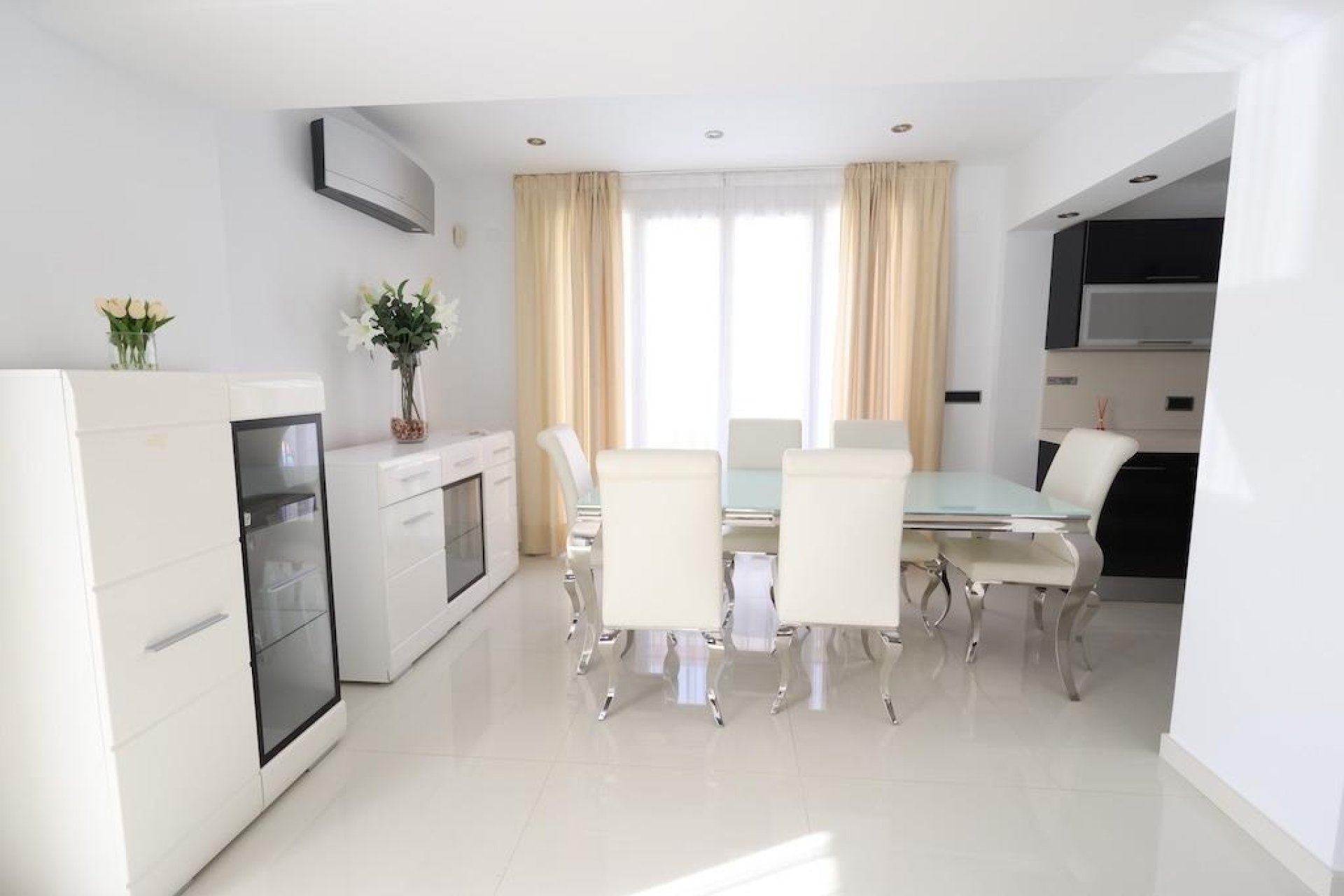 Herverkoop - Villa -
Cabo Roig - Costa Blanca