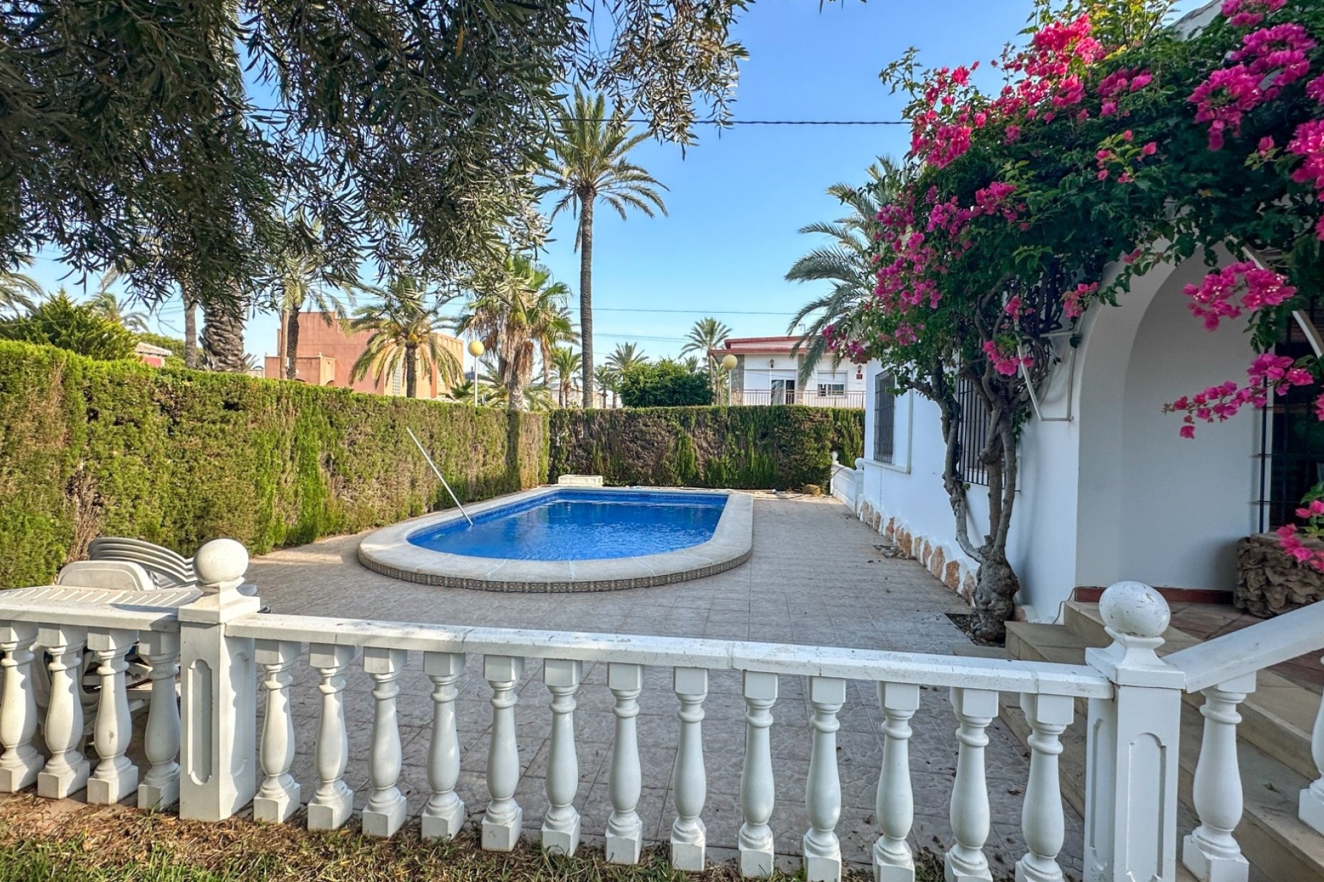 Herverkoop - Villa -
Cabo Roig - Costa Blanca