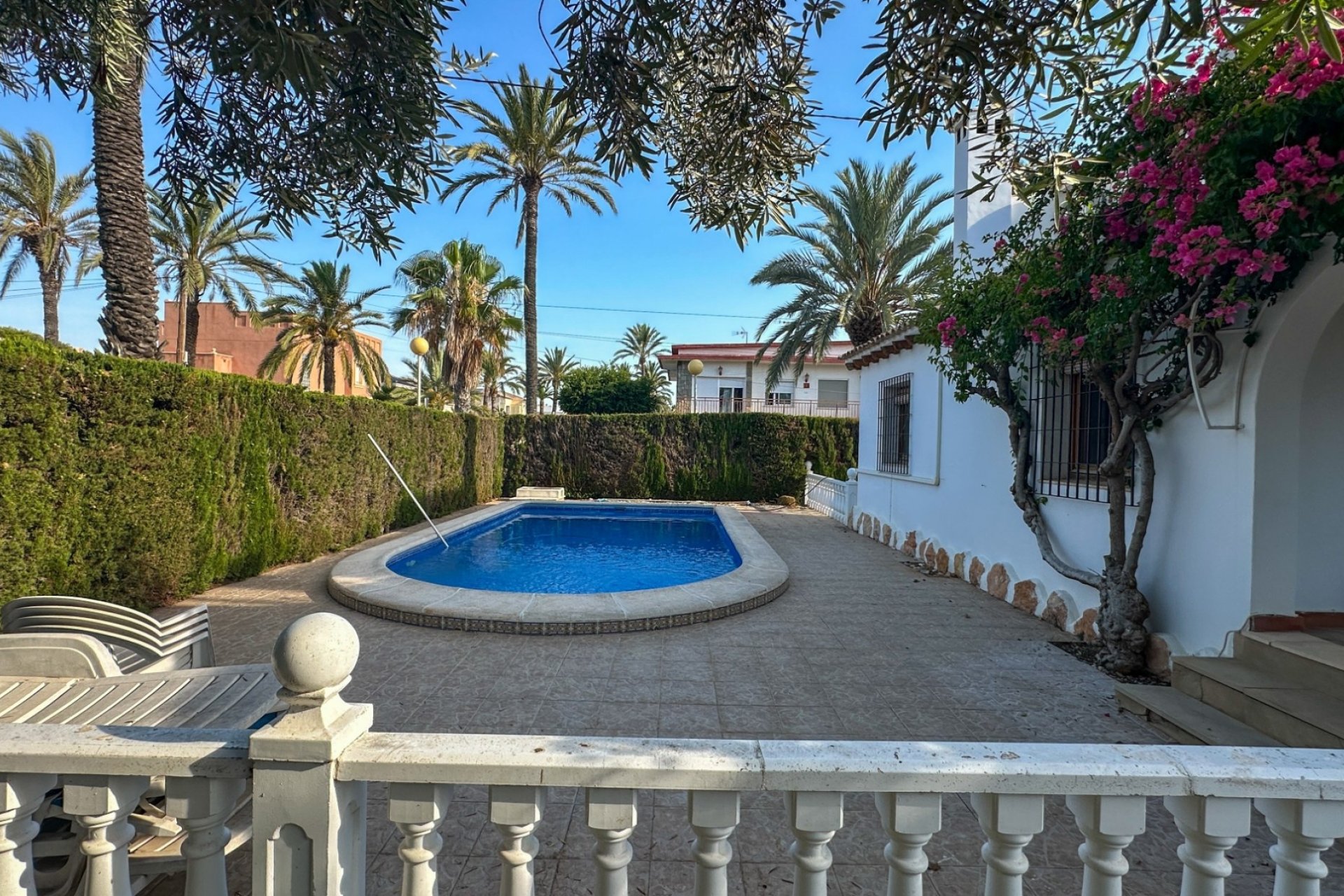 Herverkoop - Villa -
Cabo Roig - Costa Blanca