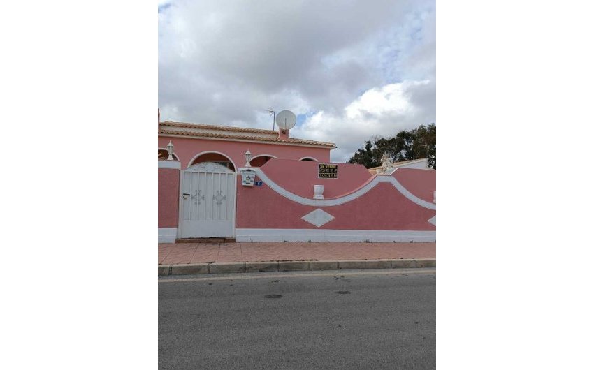Herverkoop - Villa -
Cabo Roig - Costa Blanca