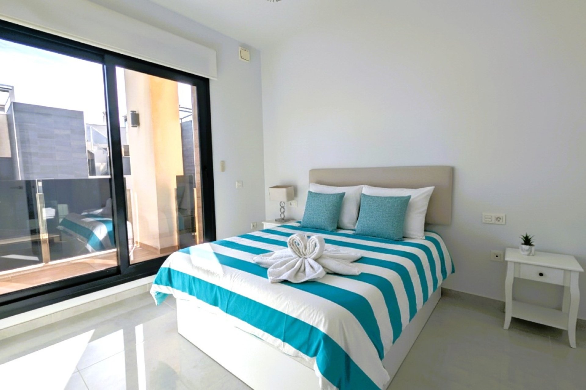 Herverkoop - Villa -
Cabo Roig - Costa Blanca
