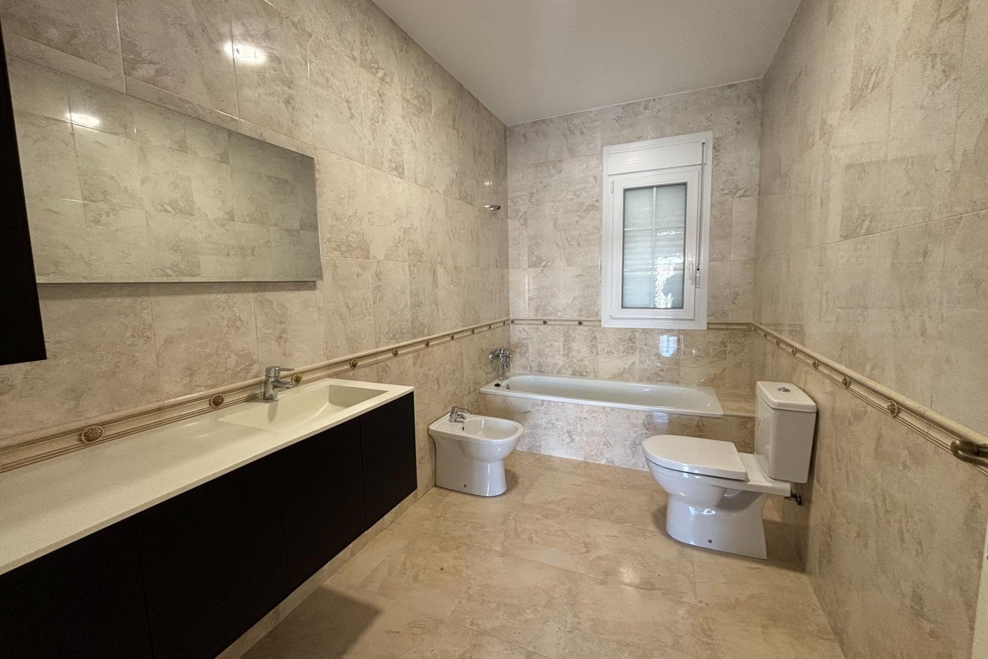 Herverkoop - Villa -
Cabo Roig - Costa Blanca