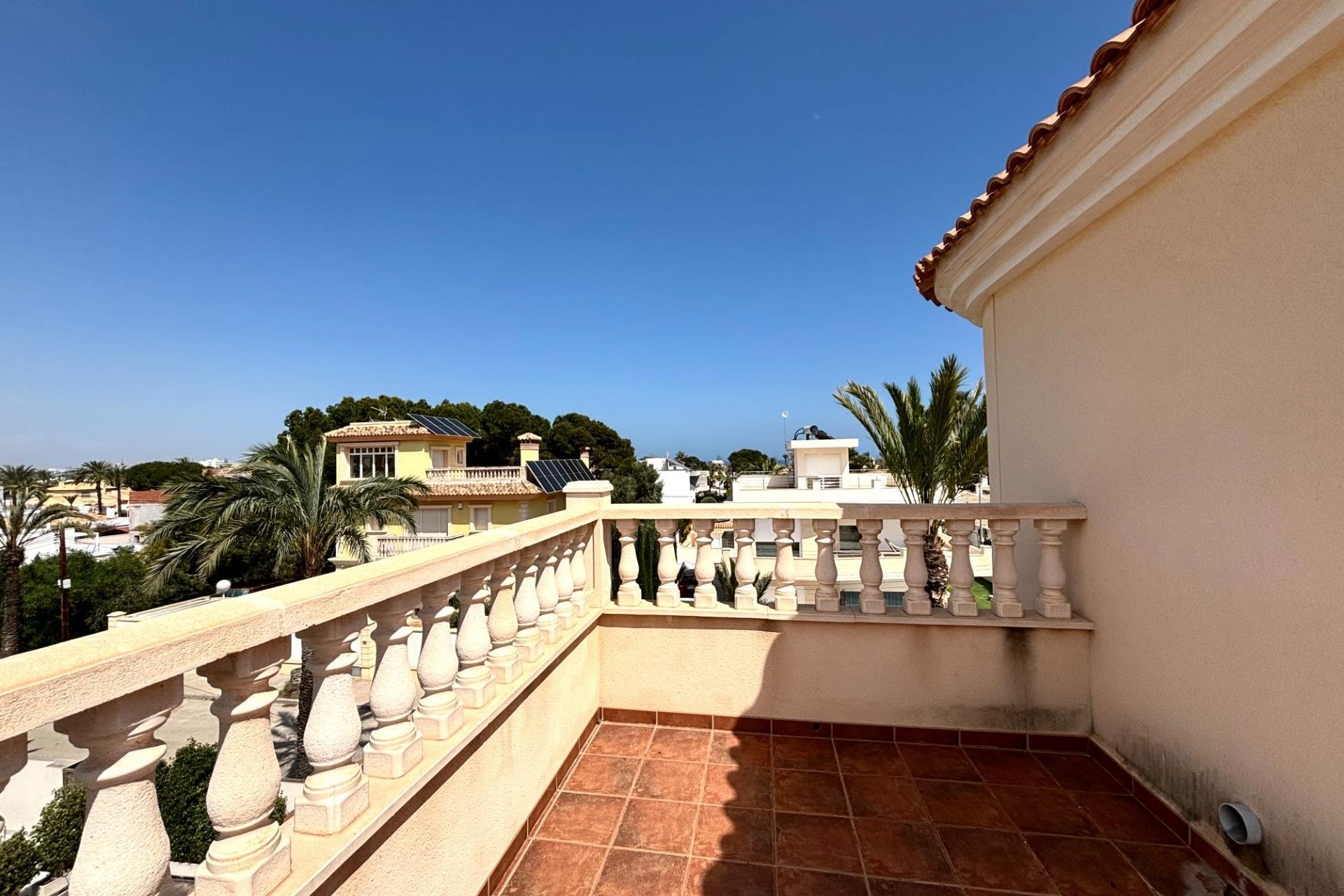 Herverkoop - Villa -
Cabo Roig - Costa Blanca