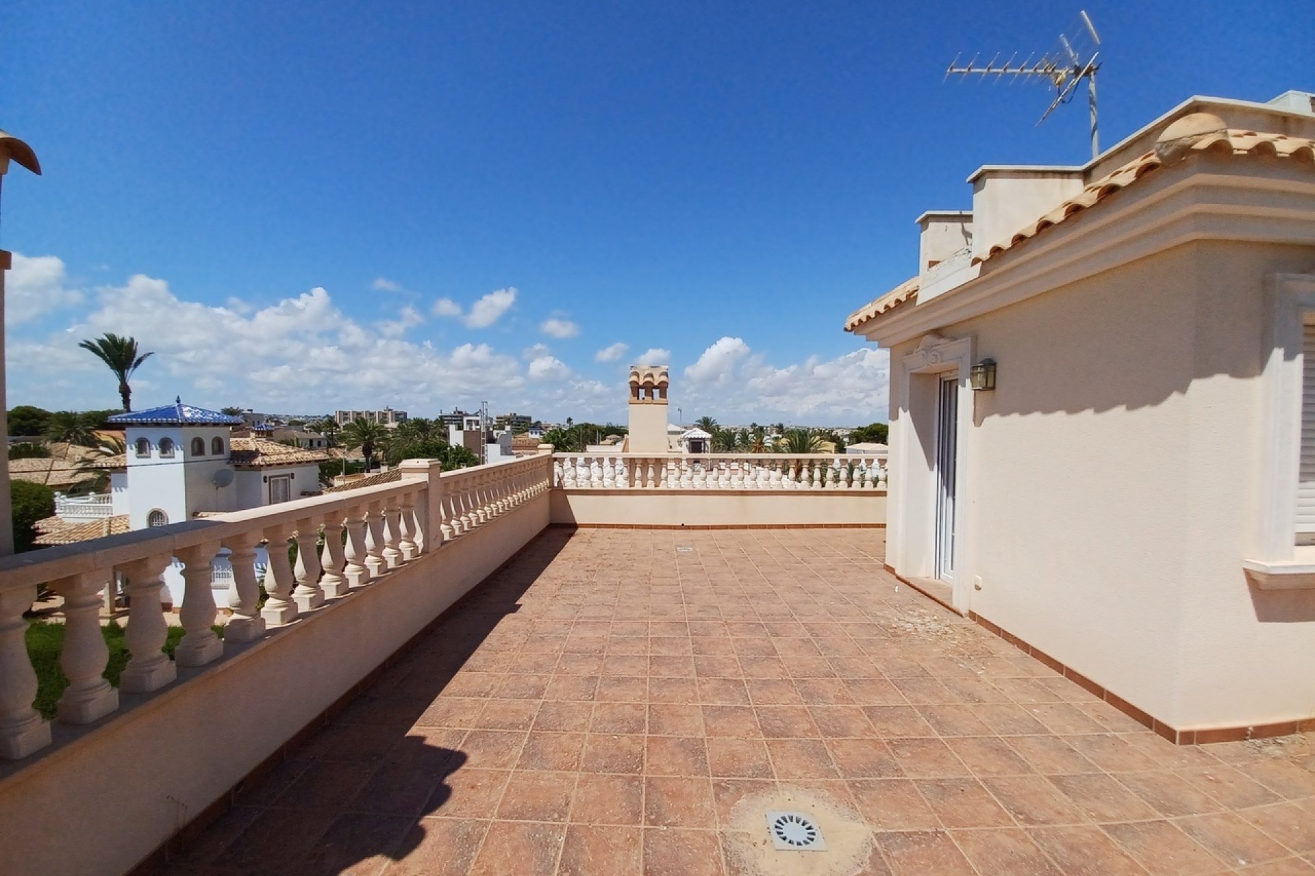 Herverkoop - Villa -
Cabo Roig - Costa Blanca