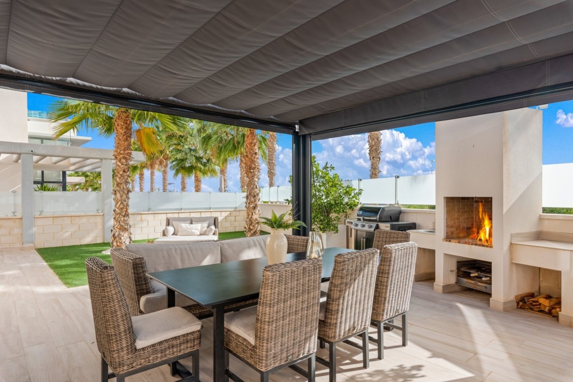 Herverkoop - Villa -
Cabo Roig - Costa Blanca