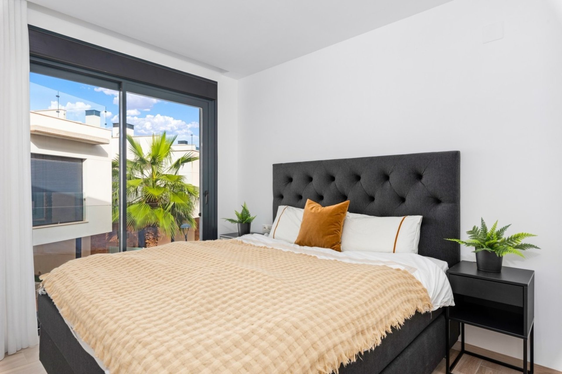 Herverkoop - Villa -
Cabo Roig - Costa Blanca