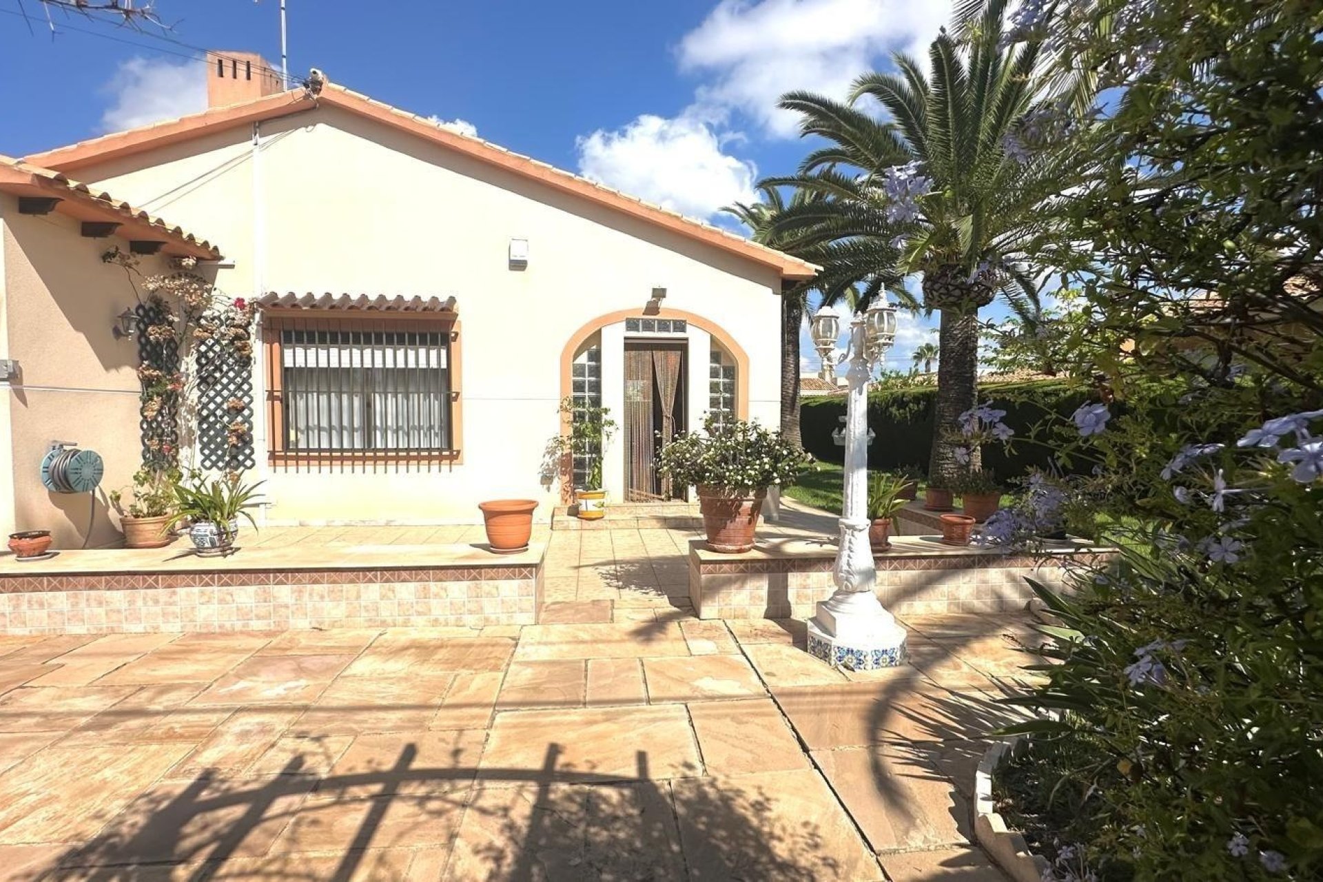 Herverkoop - Villa -
Cabo Roig - Costa Blanca