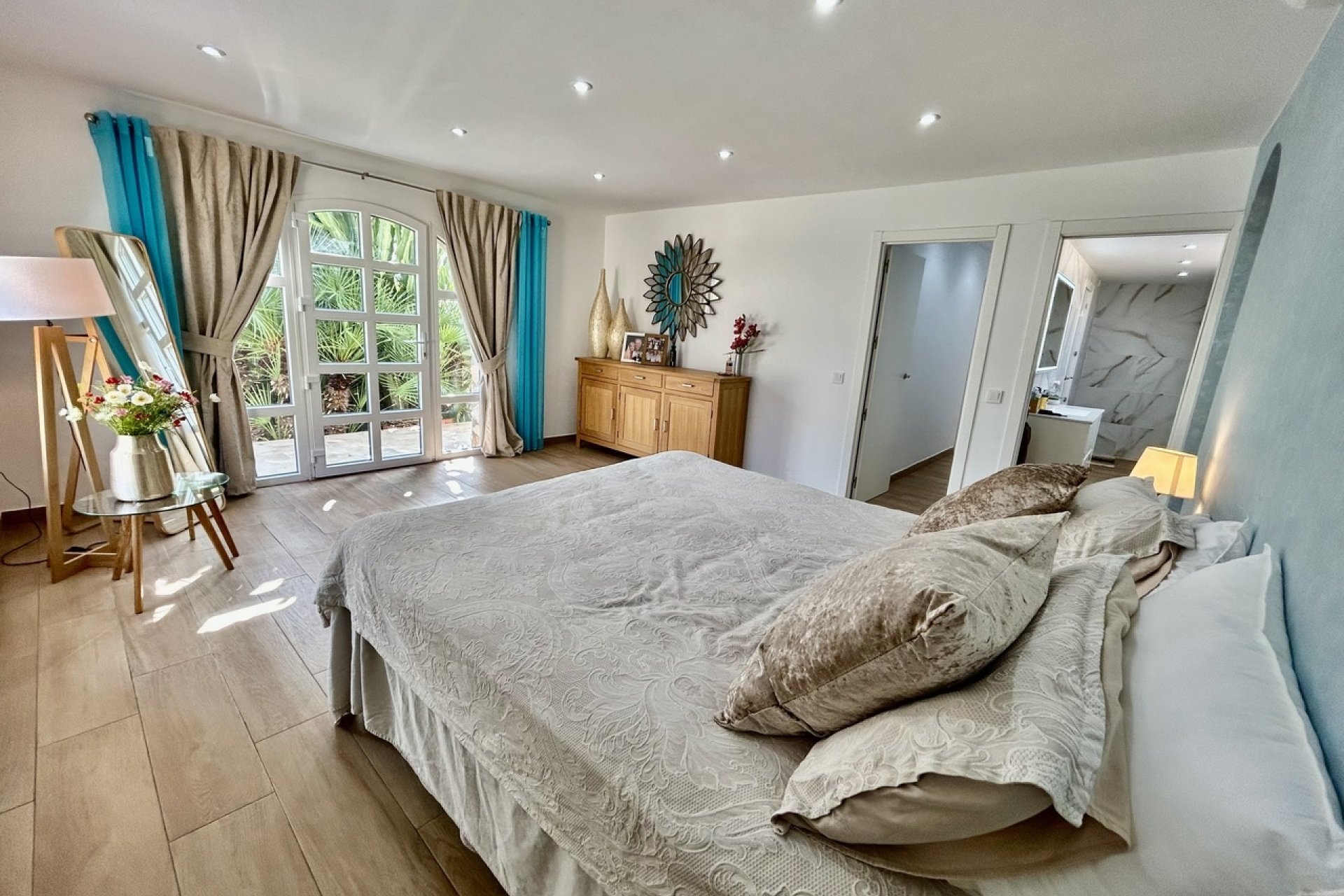 Herverkoop - Villa -
Cabo Roig - Costa Blanca