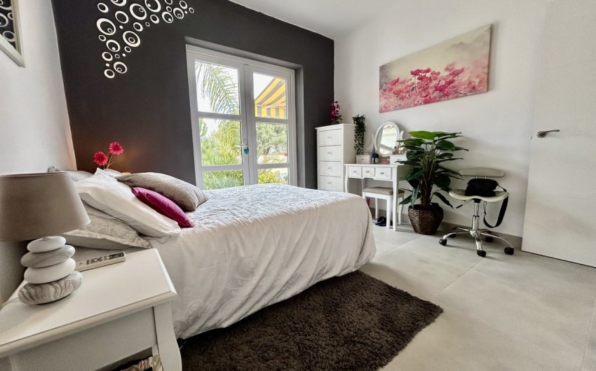 Herverkoop - Villa -
Cabo Roig - Costa Blanca