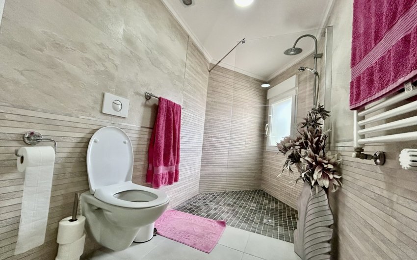 Herverkoop - Villa -
Cabo Roig - Costa Blanca