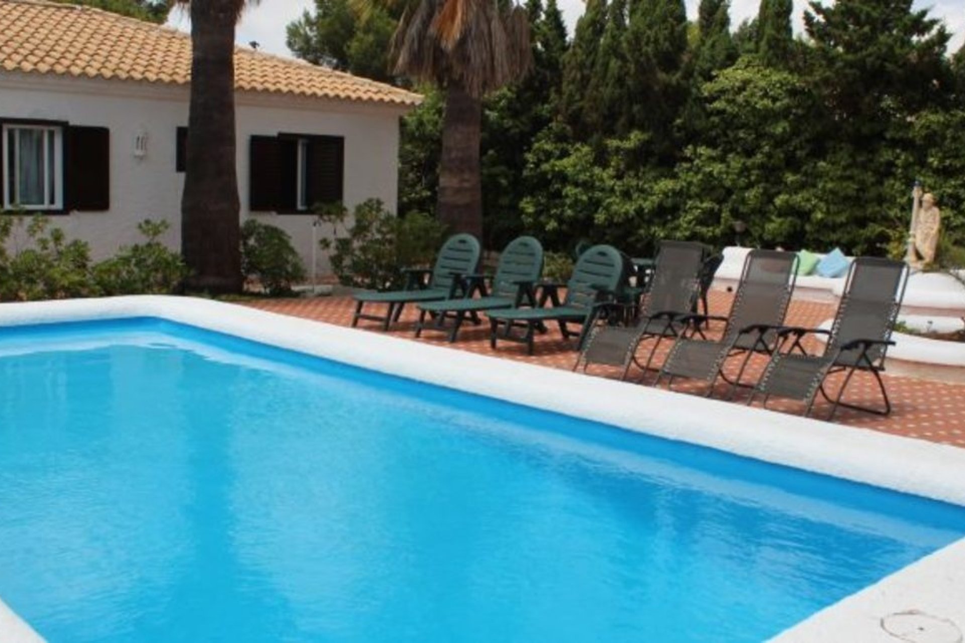 Herverkoop - Villa -
Cabo Roig - Costa Blanca