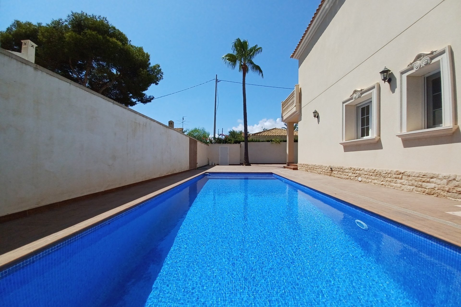 Herverkoop - Villa -
Cabo Roig - Costa Blanca