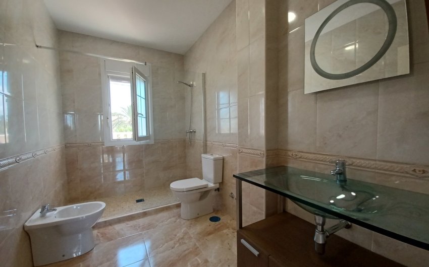 Herverkoop - Villa -
Cabo Roig - Costa Blanca