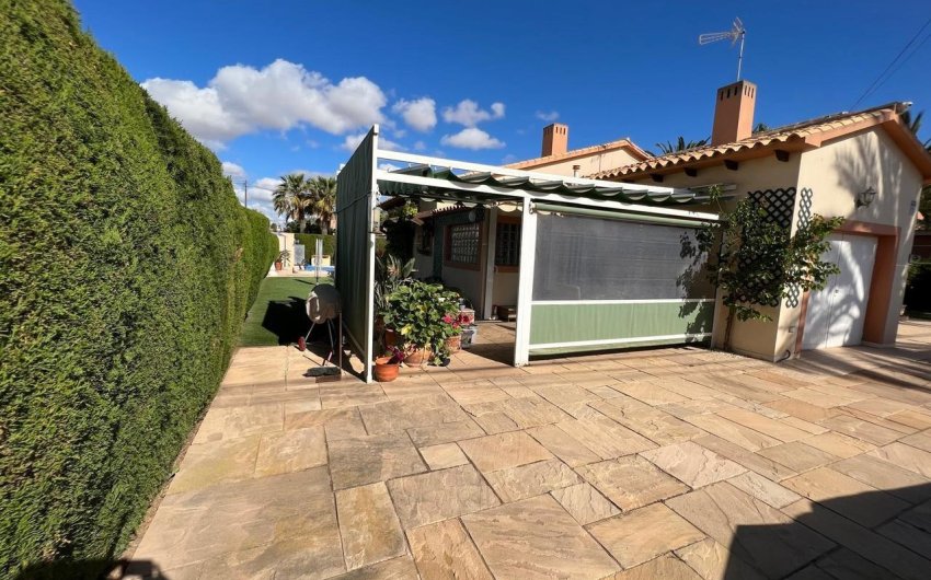 Herverkoop - Villa -
Cabo Roig - Costa Blanca