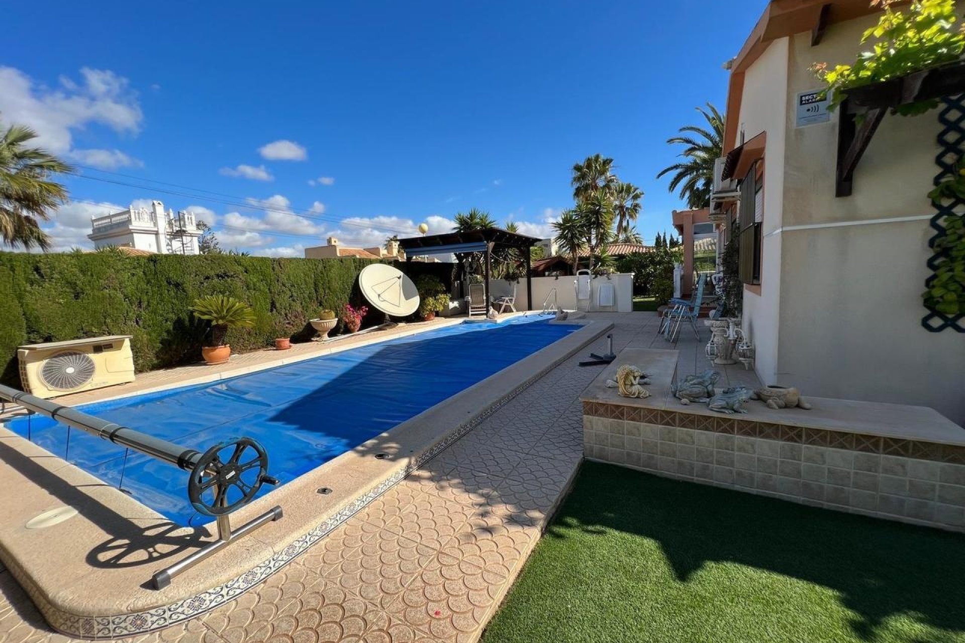 Herverkoop - Villa -
Cabo Roig - Costa Blanca