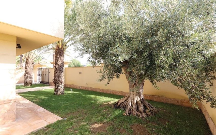 Herverkoop - Villa -
Cabo Roig - Costa Blanca