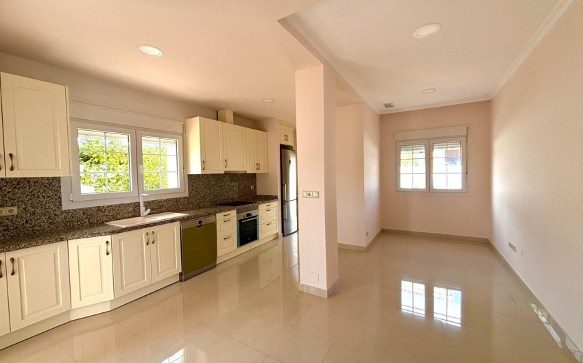 Herverkoop - Villa -
Cabo Roig - Costa Blanca