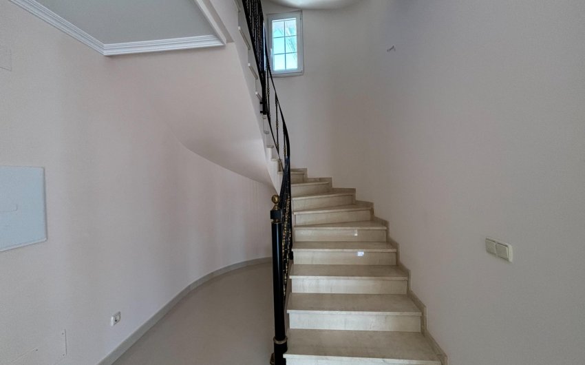 Herverkoop - Villa -
Cabo Roig - Costa Blanca