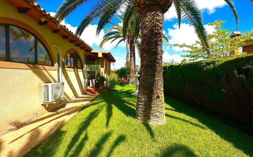 Herverkoop - Villa -
Cabo Roig - Costa Blanca