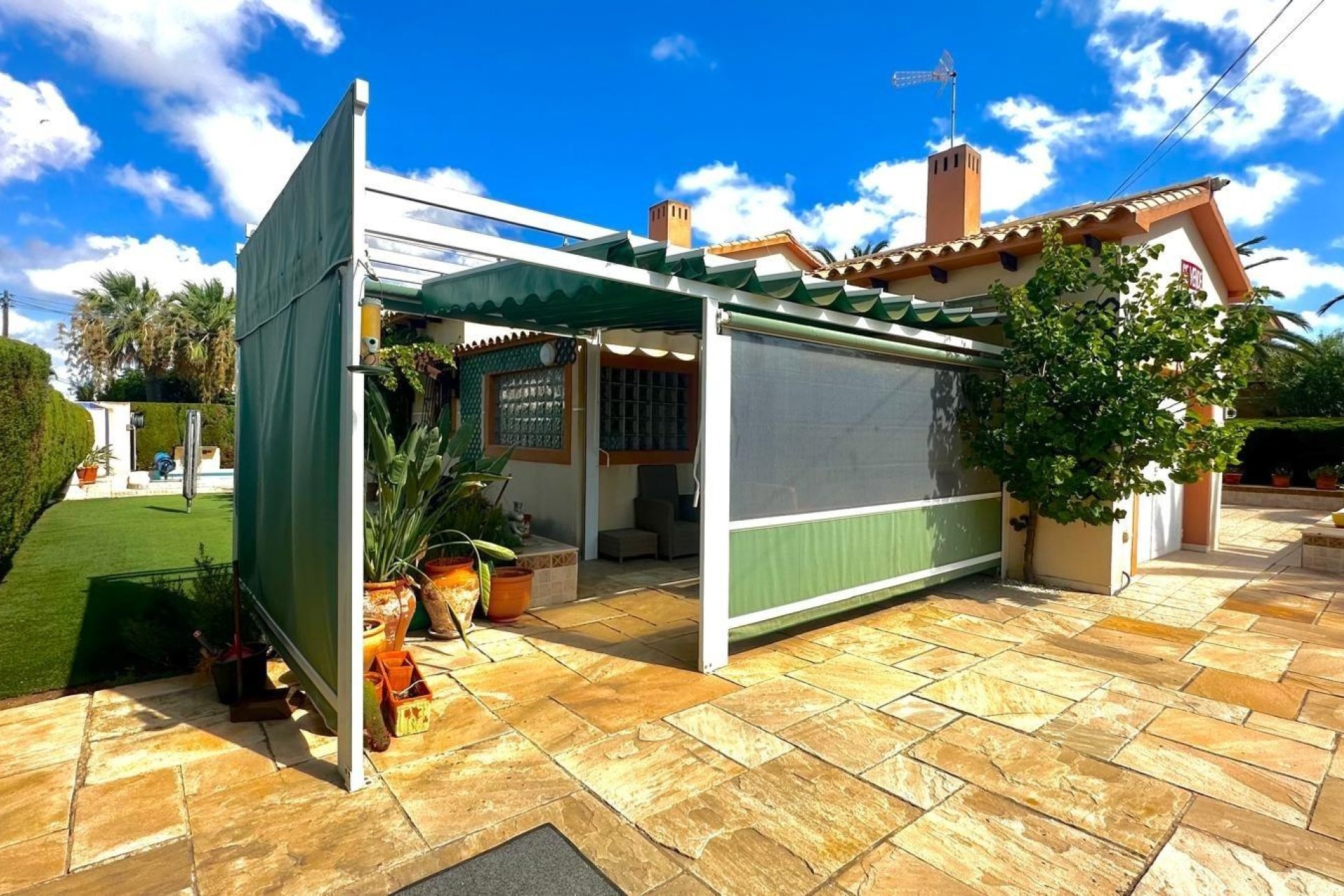 Herverkoop - Villa -
Cabo Roig - Costa Blanca