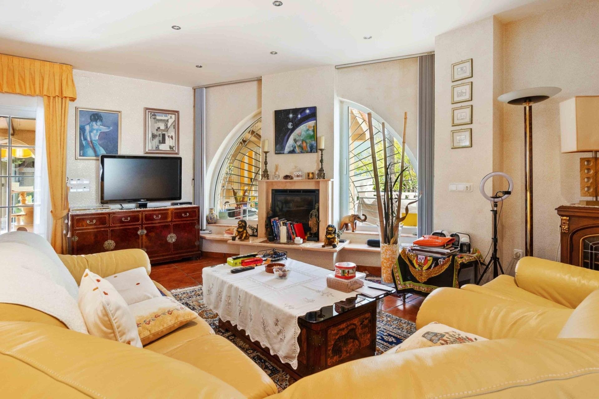Herverkoop - Villa -
Cabo Roig - Muy Cerca De La Playa