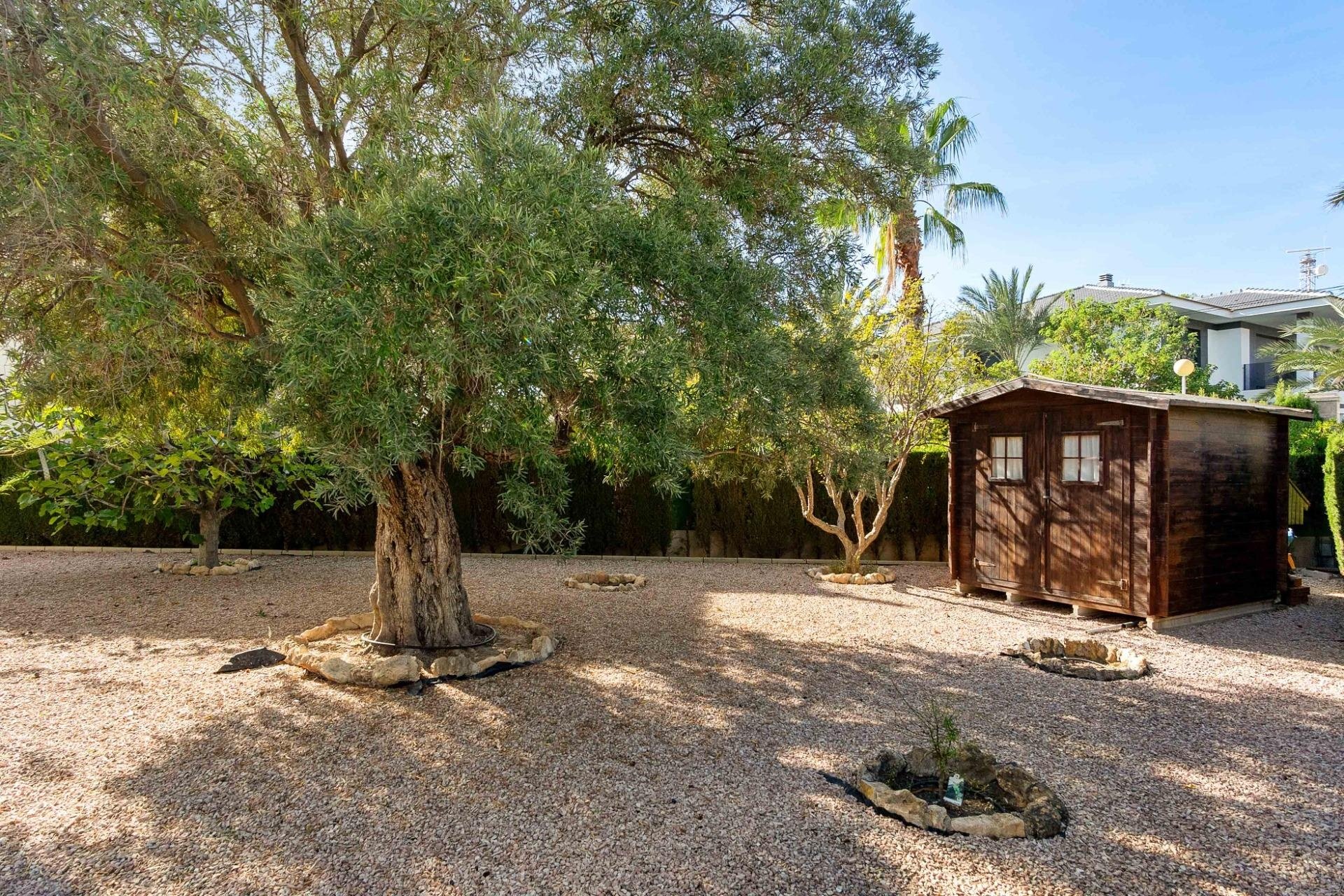 Herverkoop - Villa -
Cabo Roig - Muy Cerca De La Playa