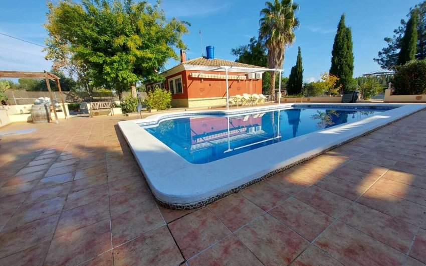 Herverkoop - Villa -
Calasparra - Inland